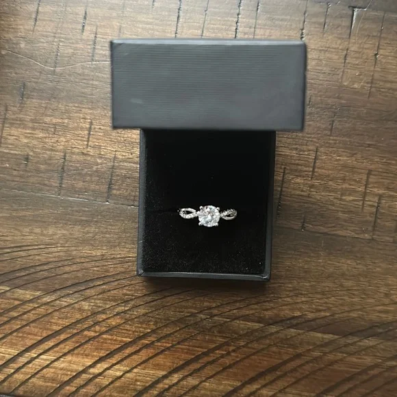 Engagement Ring - Picture 1 of 5